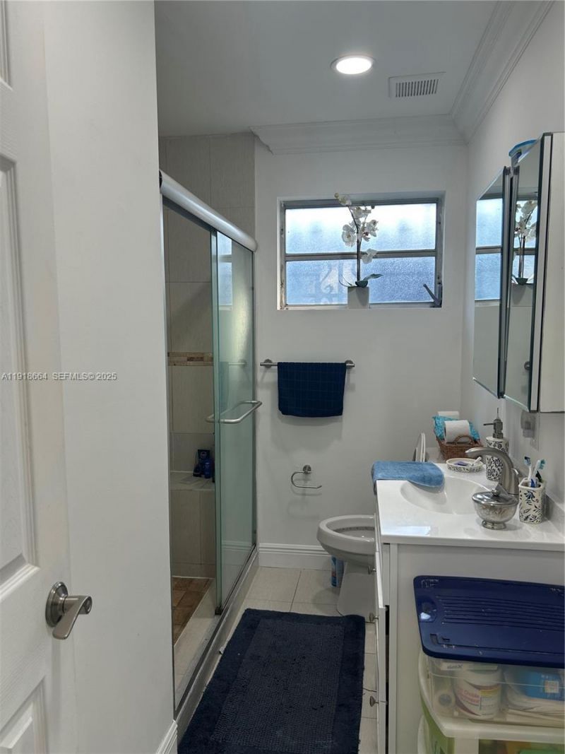 2659 W 10th Ave, Hialeah, FL 33010 Photo