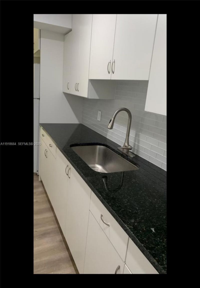 2659 W 10th Ave, Hialeah, FL 33010 Photo