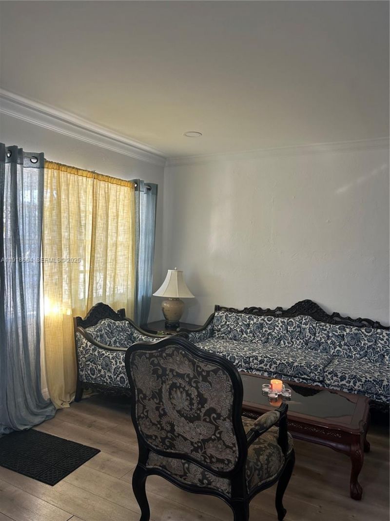 2659 W 10th Ave, Hialeah, FL 33010 Photo