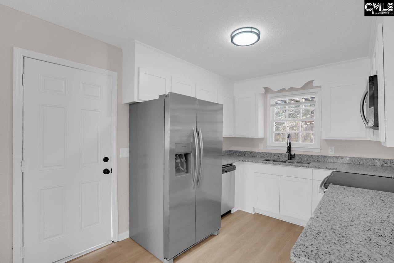 321 Stanford Street Photo 13