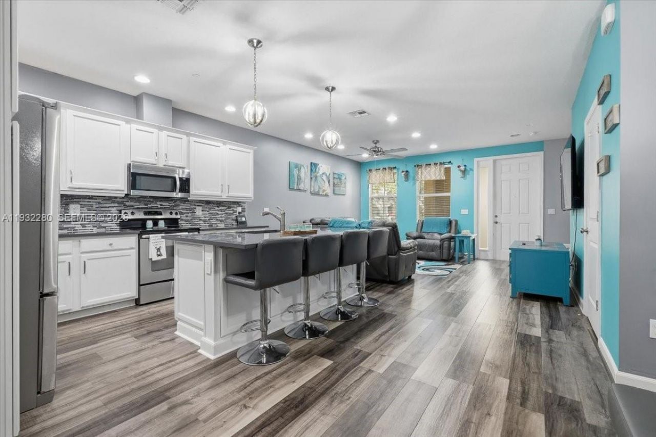 4126 Cascada Cir, Cooper City, FL 33024 Main Photo