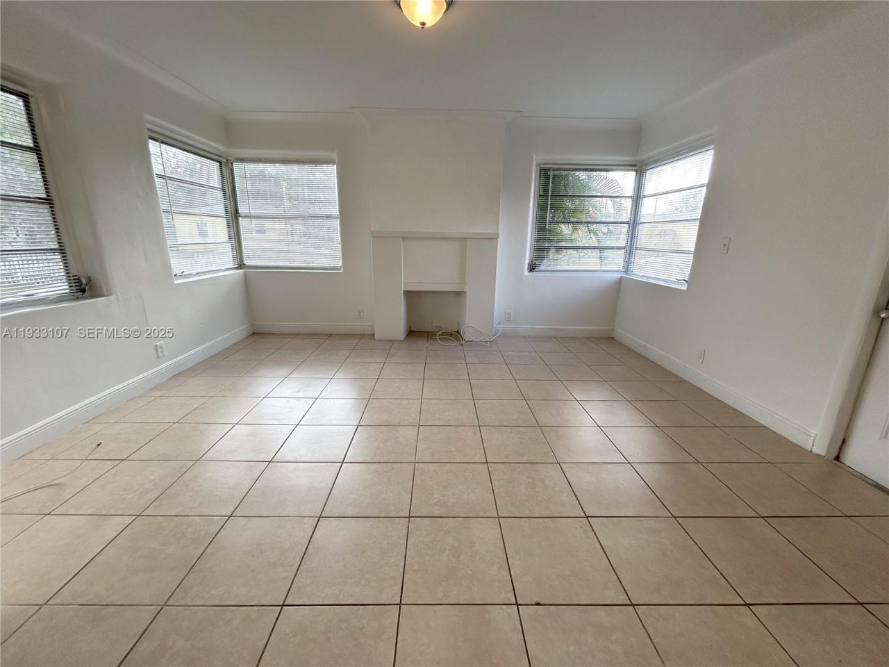 701 NE 86th St , Unit 1, Miami, FL 33138 Photo