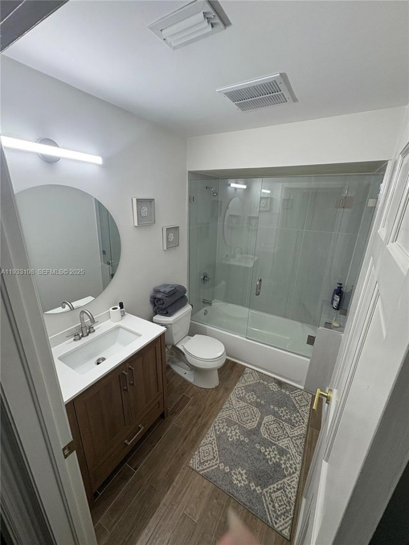 8265 SW 176th Ter , Palmetto Bay, FL 33157 Photo