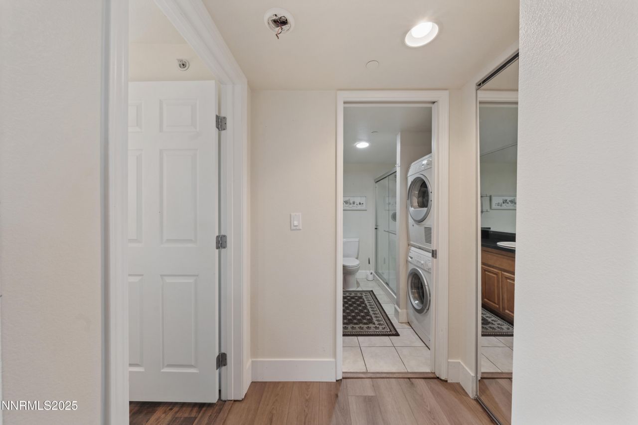 450 N Arlington Avenue, Unit 308, Reno, NV 89503 Photo