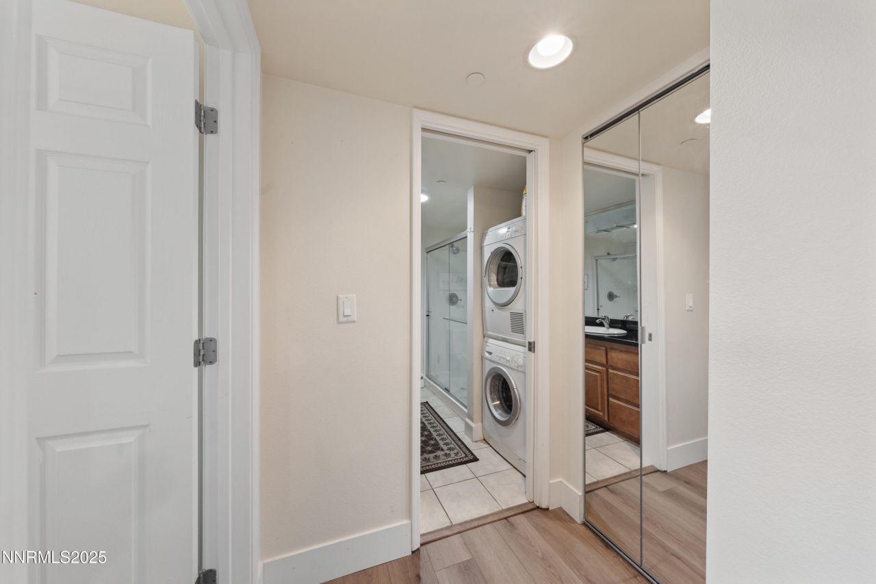 450 N Arlington Avenue, Unit 308, Reno, NV 89503 Photo