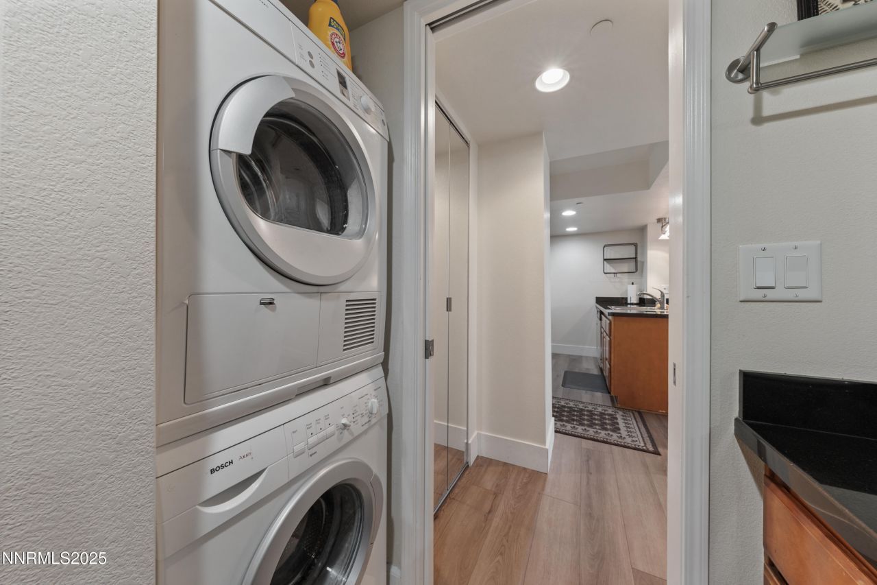 450 N Arlington Avenue, Unit 308, Reno, NV 89503 Photo