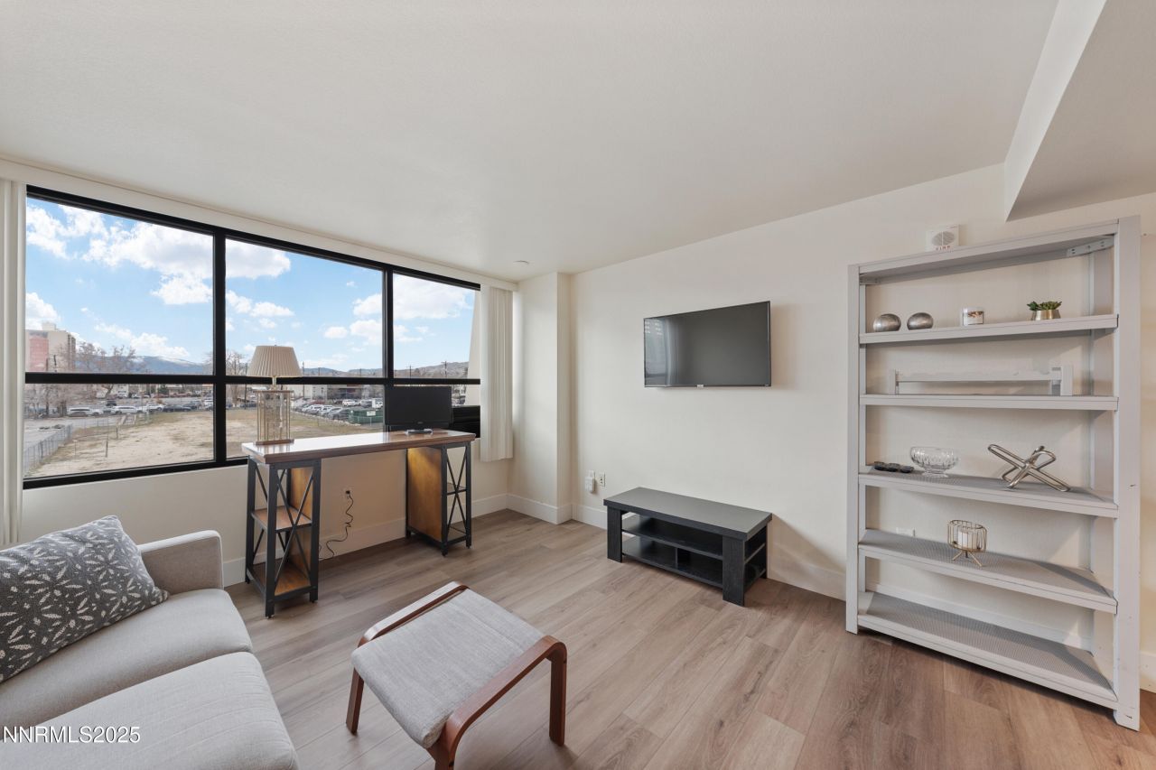 450 N Arlington Avenue, Unit 308, Reno, NV 89503 Photo