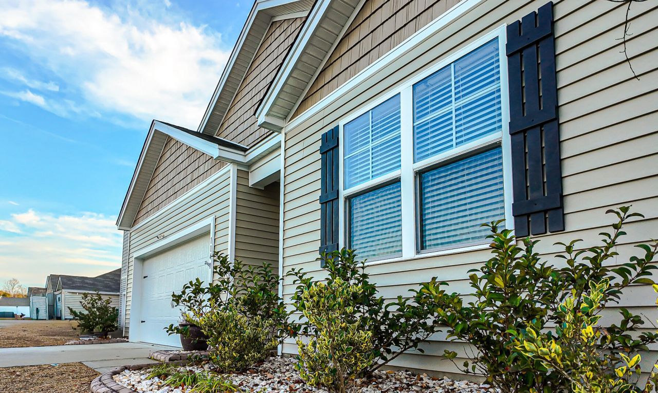 114 Valley Row Photo 7