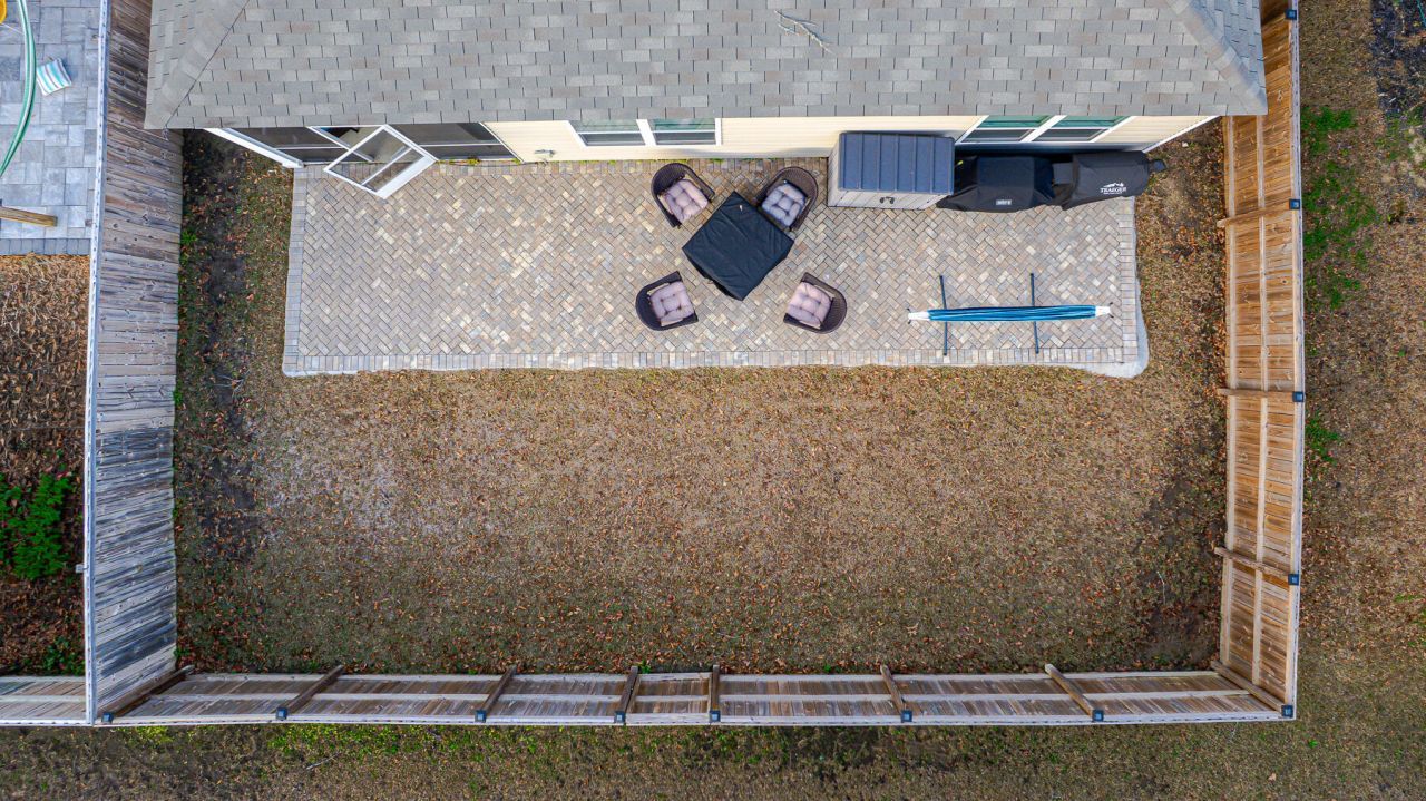 114 Valley Row Photo 75