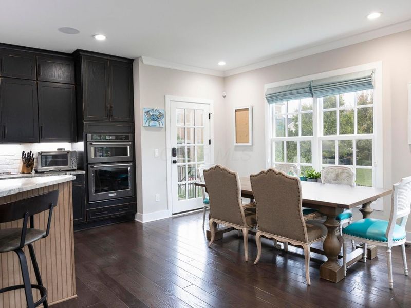 7030 Hanbys Loop, New Albany, OH 43054 Photo 13