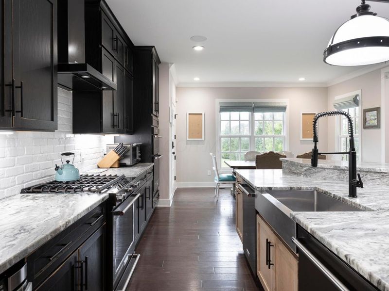 7030 Hanbys Loop, New Albany, OH 43054 Photo 6