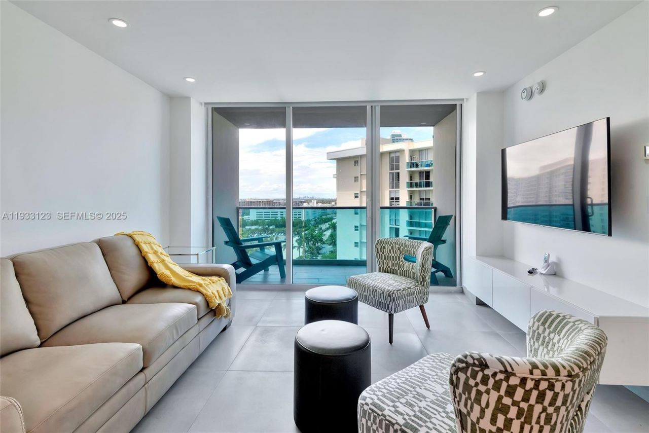 4001 S Ocean Dr, Unit 14H, Hollywood, FL 33019 Photo