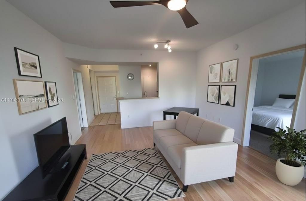 6001 SW 70th St, Unit 542, South Miami, FL 33143 Photo