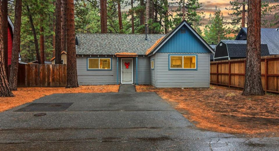 2520 Osborne Ave, South Lake Tahoe, CA 96150 Photo