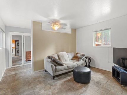 2520 Osborne Ave, South Lake Tahoe, CA 96150 Photo