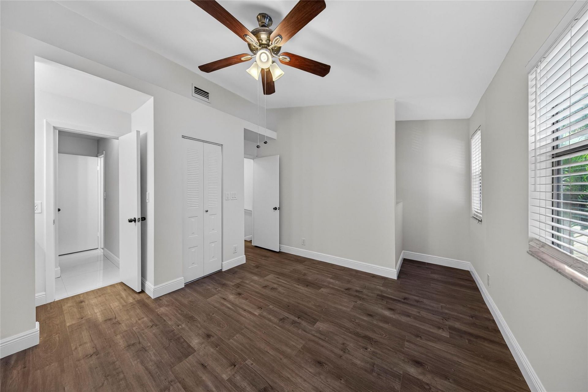 1921 NE 15th Ave, Fort Lauderdale, FL 33305 Photo