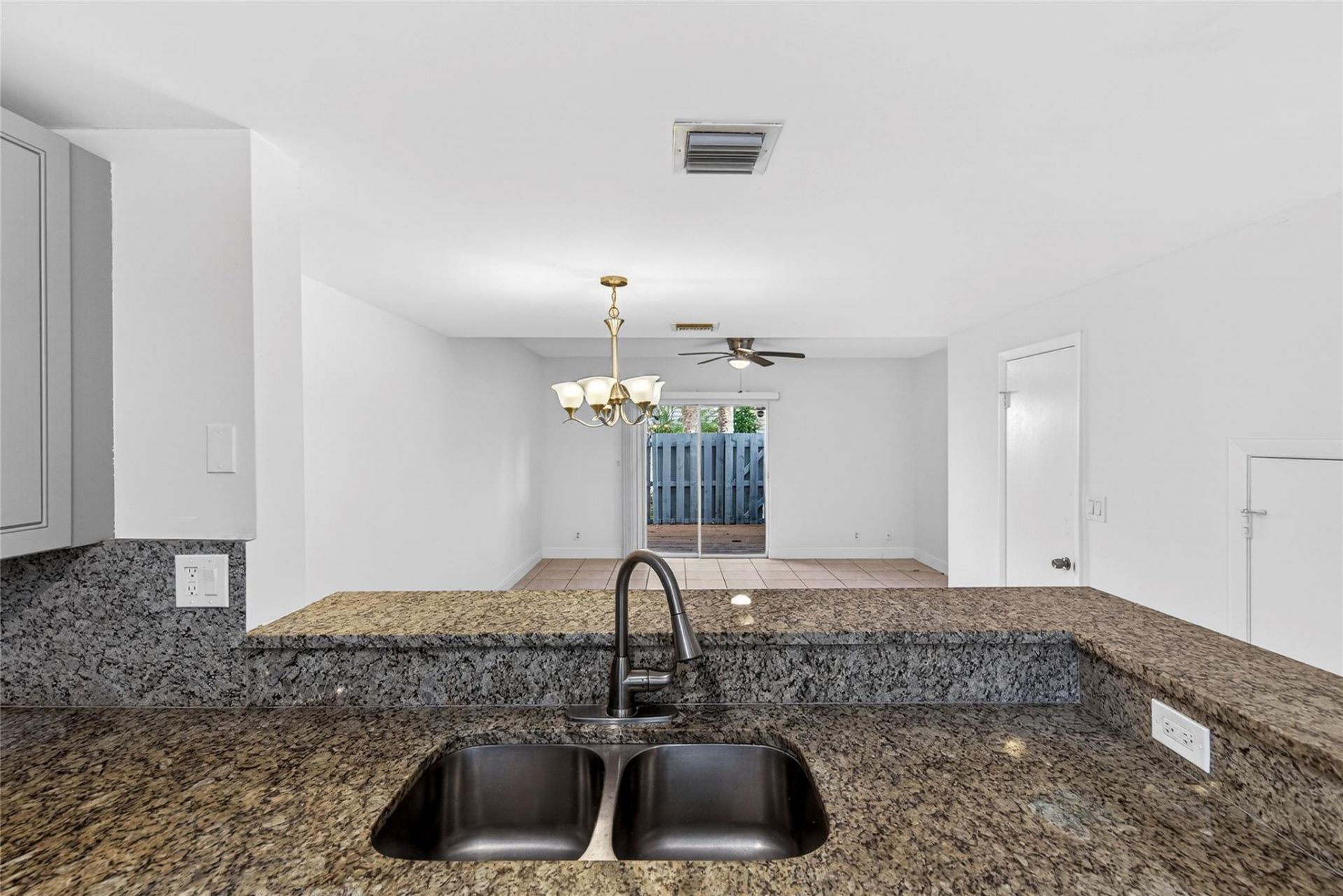 1921 NE 15th Ave, Fort Lauderdale, FL 33305 Photo