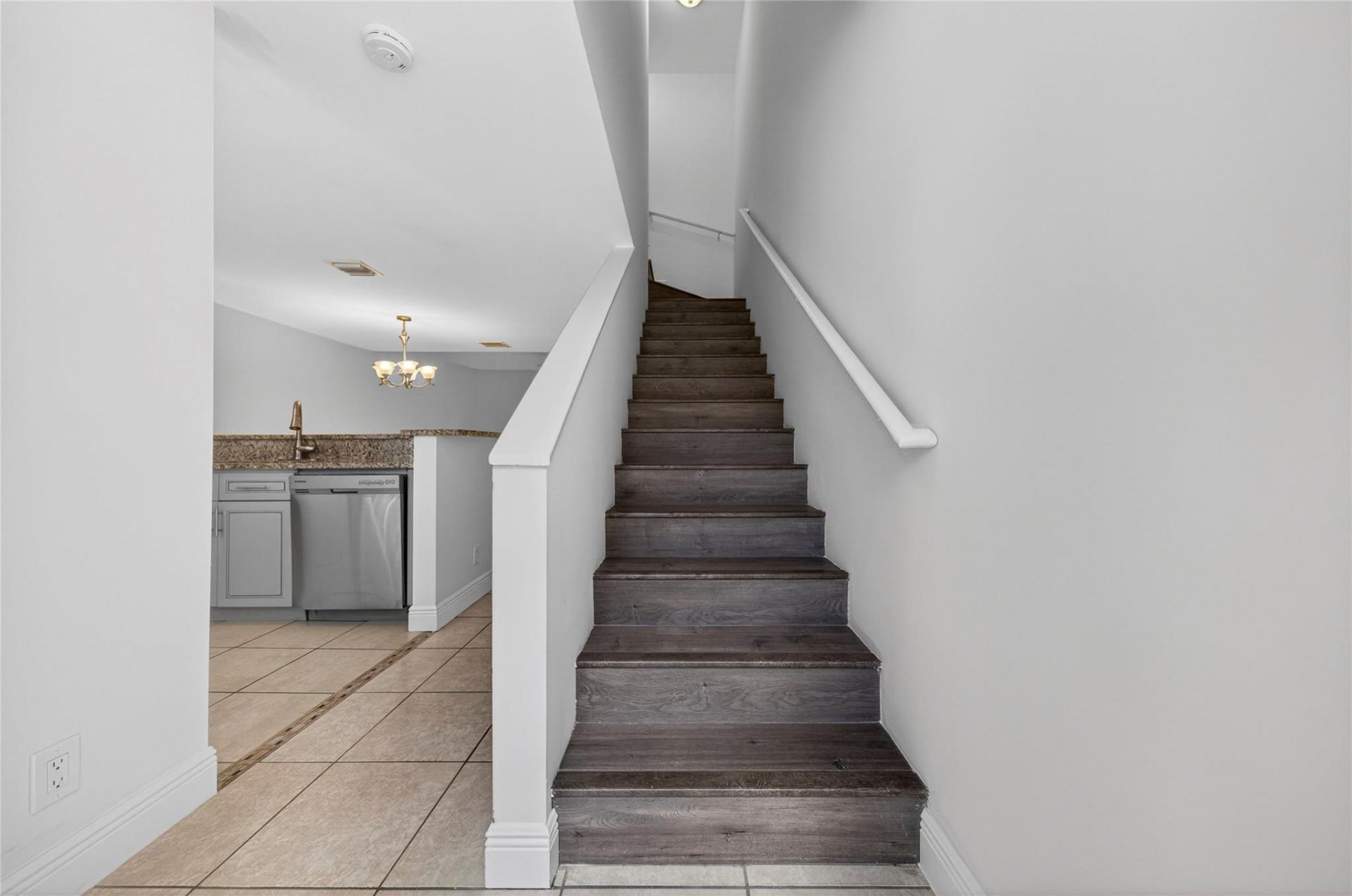 1921 NE 15th Ave, Fort Lauderdale, FL 33305 Photo