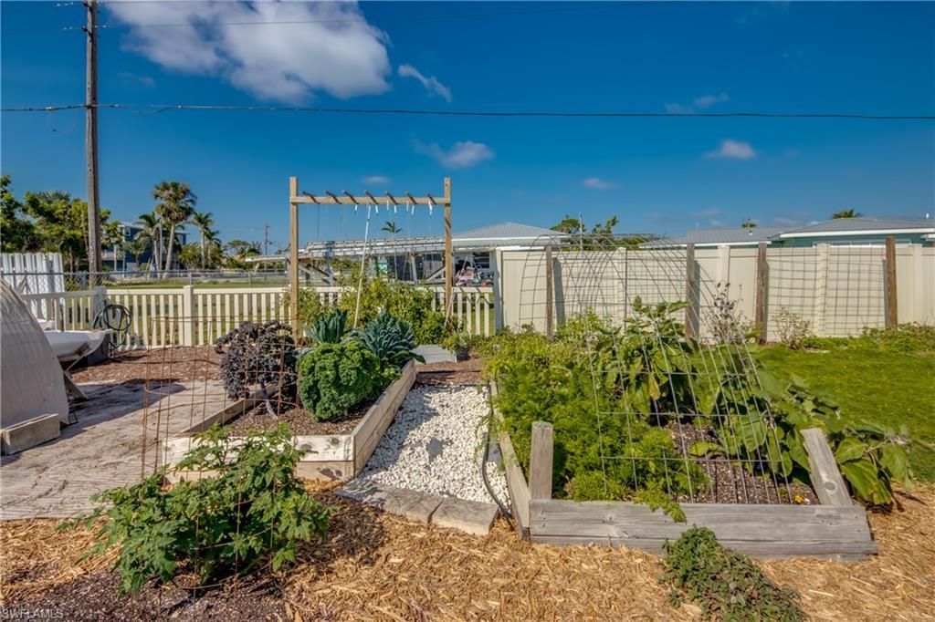 11443 Flint Ln, Bokeelia, FL 33922 Photo