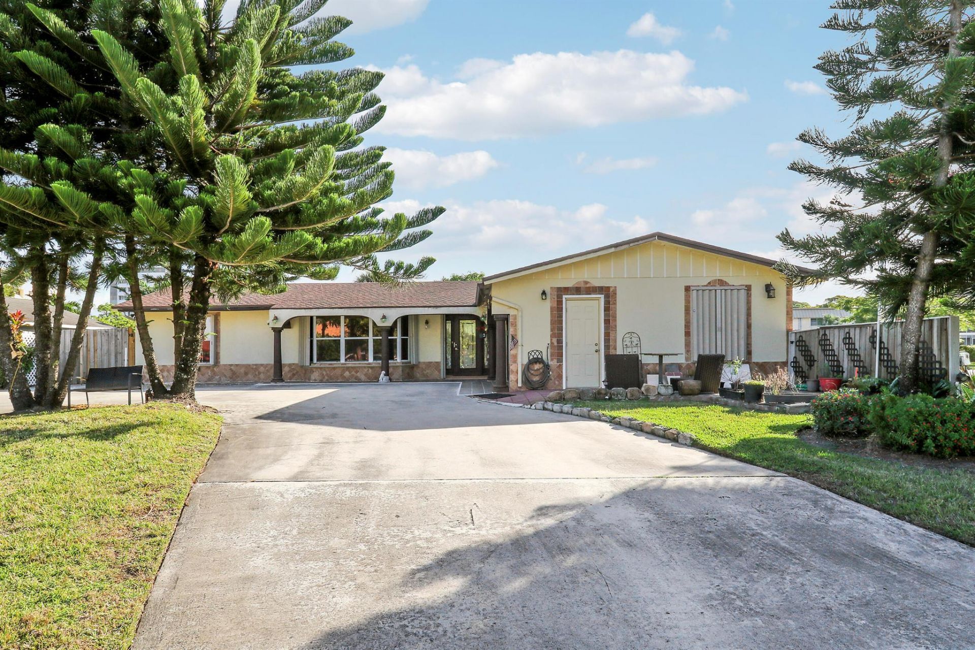 10868 Larch Court, Palm Beach Gardens, FL 33418 Photo