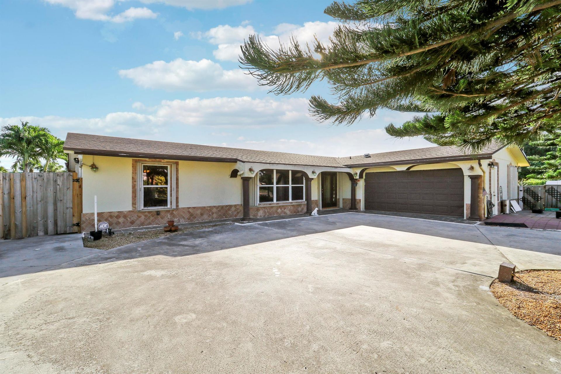 10868 Larch Court, Palm Beach Gardens, FL 33418 Photo