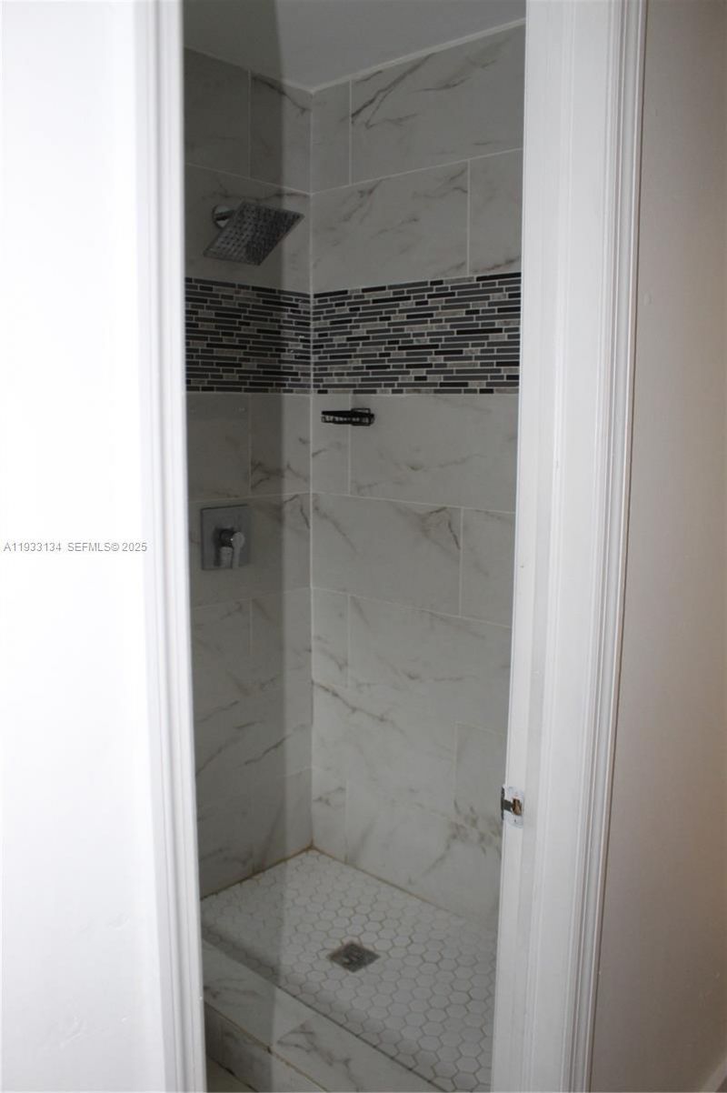 6651 Custer St, Hollywood, FL 33024 Photo