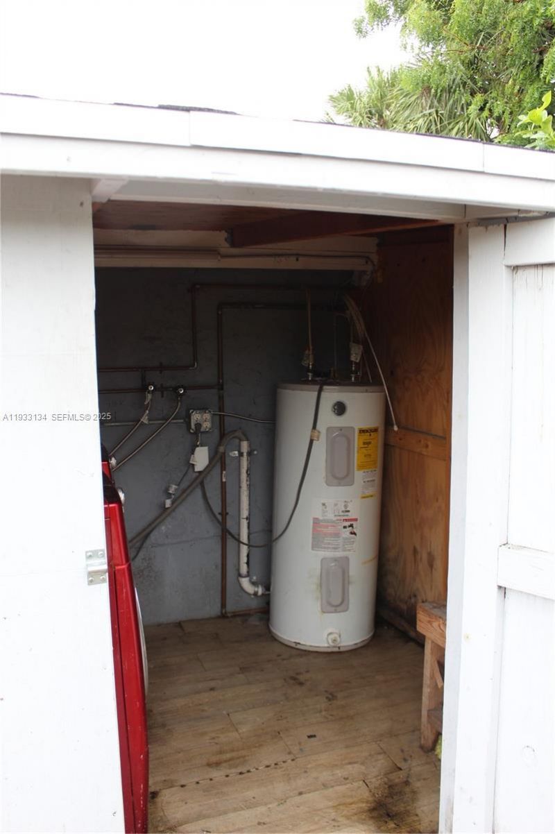 6651 Custer St, Hollywood, FL 33024 Photo