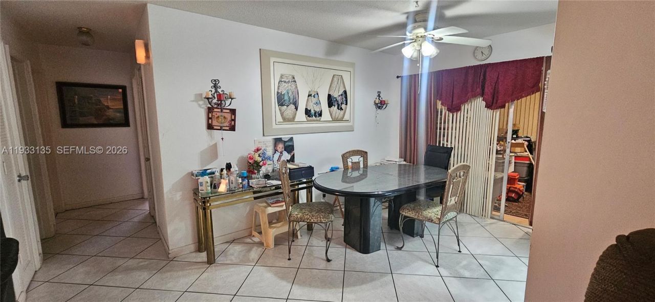 5715 NW 84th Ter, Tamarac, FL 33321 Photo