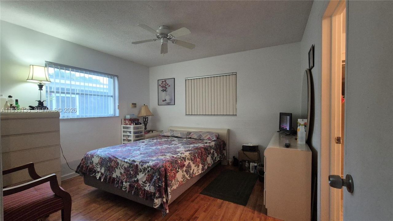 5715 NW 84th Ter, Tamarac, FL 33321 Photo