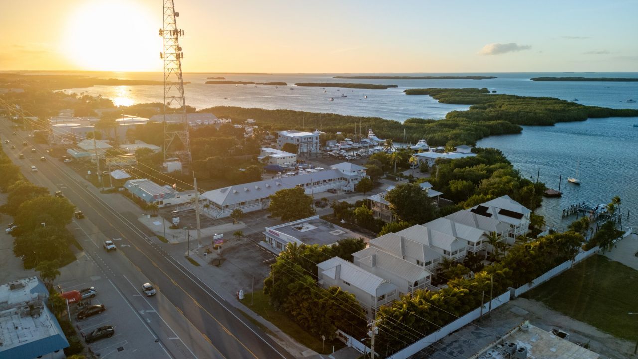 81906 Overseas Highway, Unit 3, Islamorada, FL 33036 Photo