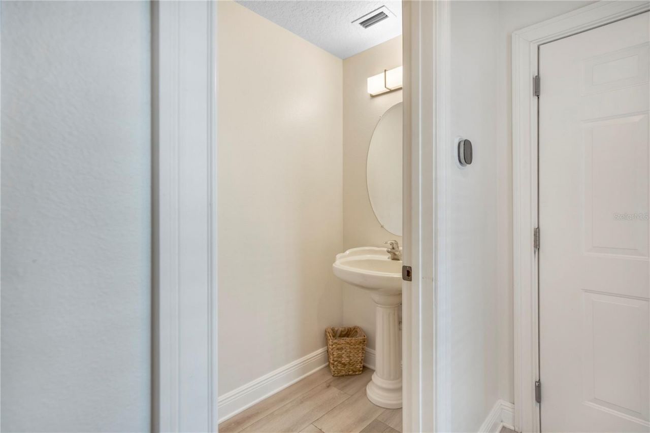 1550 Lake Baldwin Lane, Orlando, FL 32814 Photo