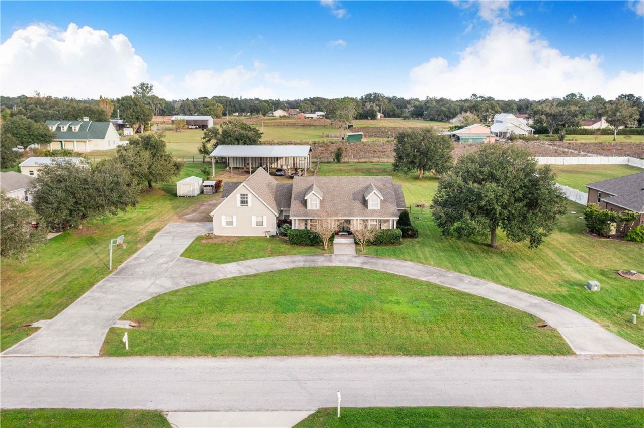 4510 Holloway Creek Drive, Plant City, FL 33567 Photo