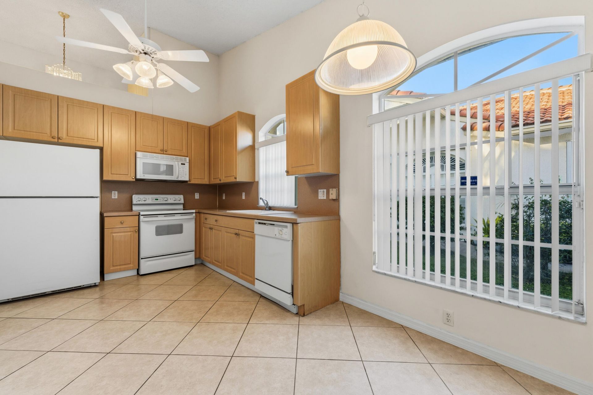 15305 Ixora Road, Delray Beach, FL 33484 Photo
