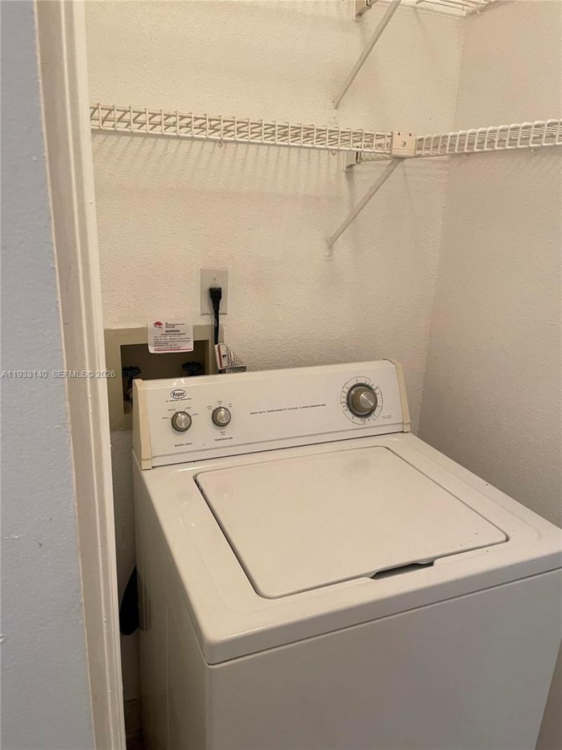 833 Riverside Dr, Unit 817, Coral Springs, FL 33071 Photo