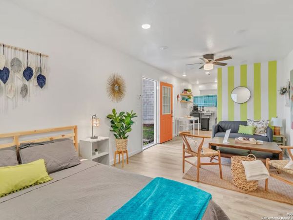 1407 Leal, Unit 3, San Antonio, TX 78207