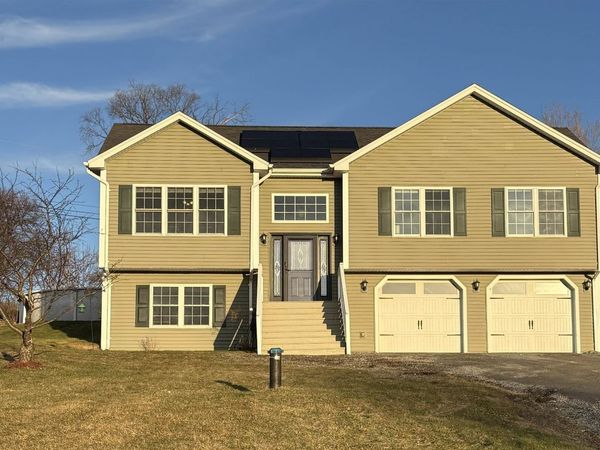 14 Andbron Road, Fairfax, VT 05454