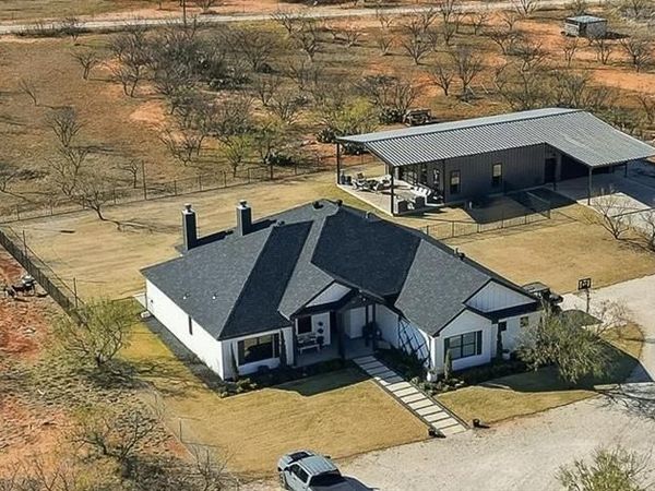 136 Mistletoe Ridge, Lawn, TX 79530