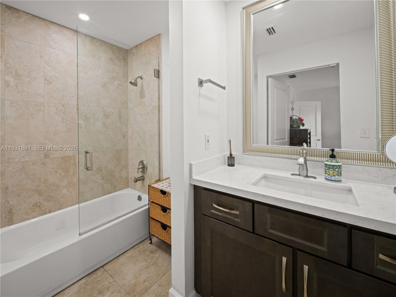 11282 SW 9th Ct, Pembroke Pines, FL 33025 Photo