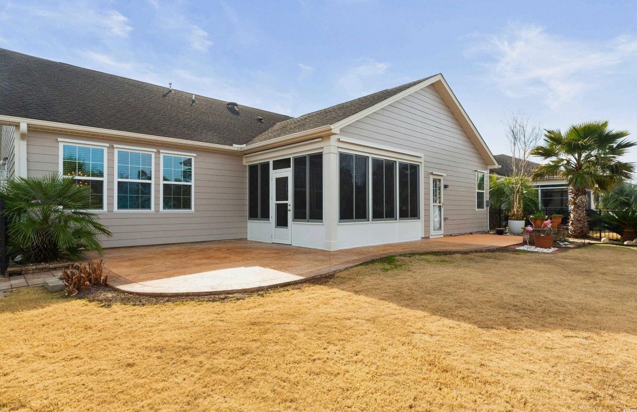 1960 Oxford St. Photo 18