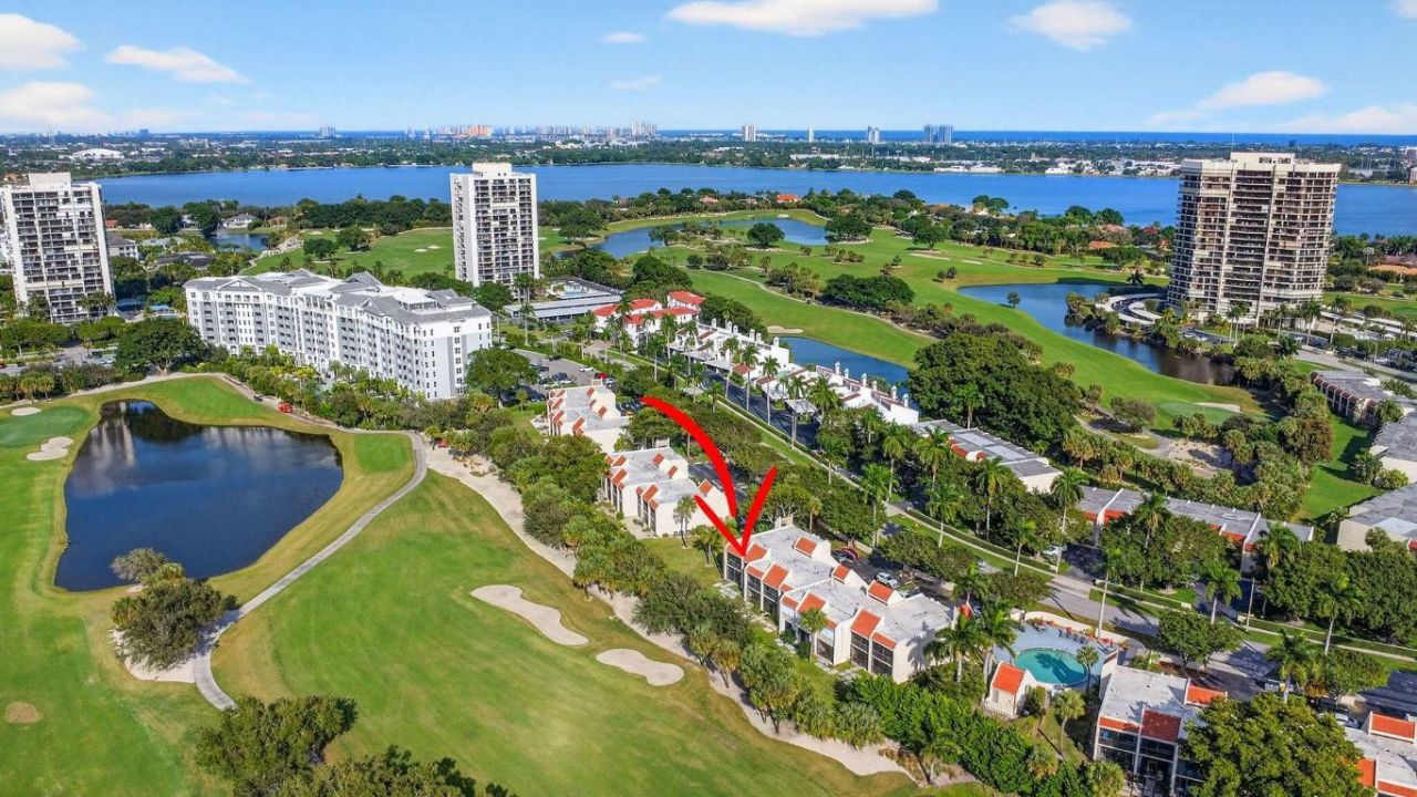 1801 Presidential Way, Unit D204, West Palm Beach, FL 33401 Photo