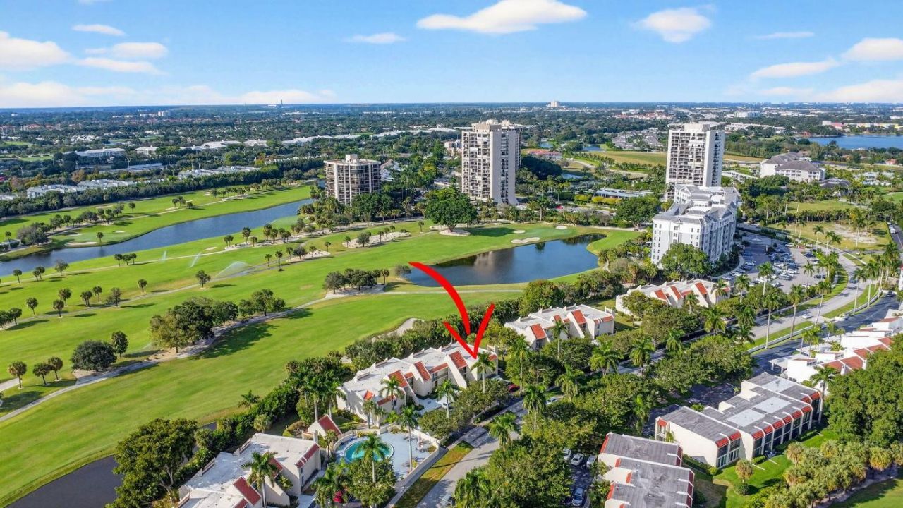 1801 Presidential Way, Unit D204, West Palm Beach, FL 33401 Photo