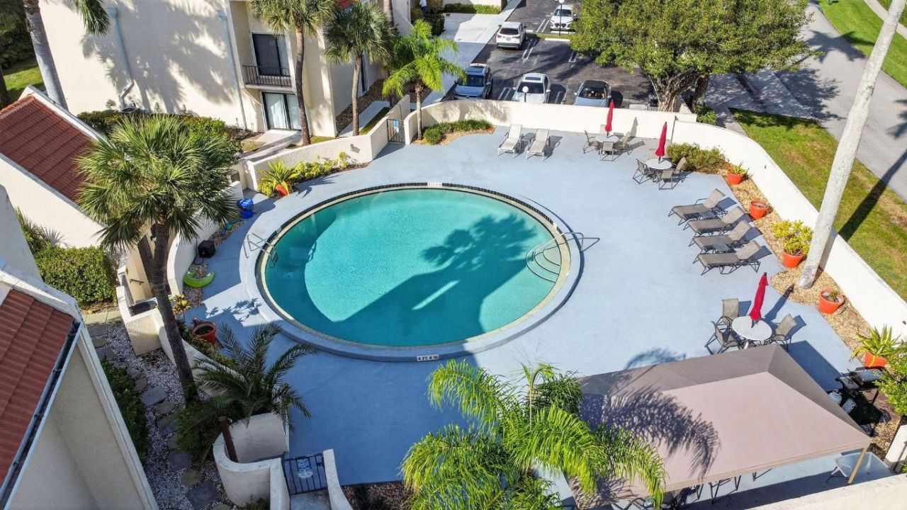 1801 Presidential Way, Unit D204, West Palm Beach, FL 33401 Photo