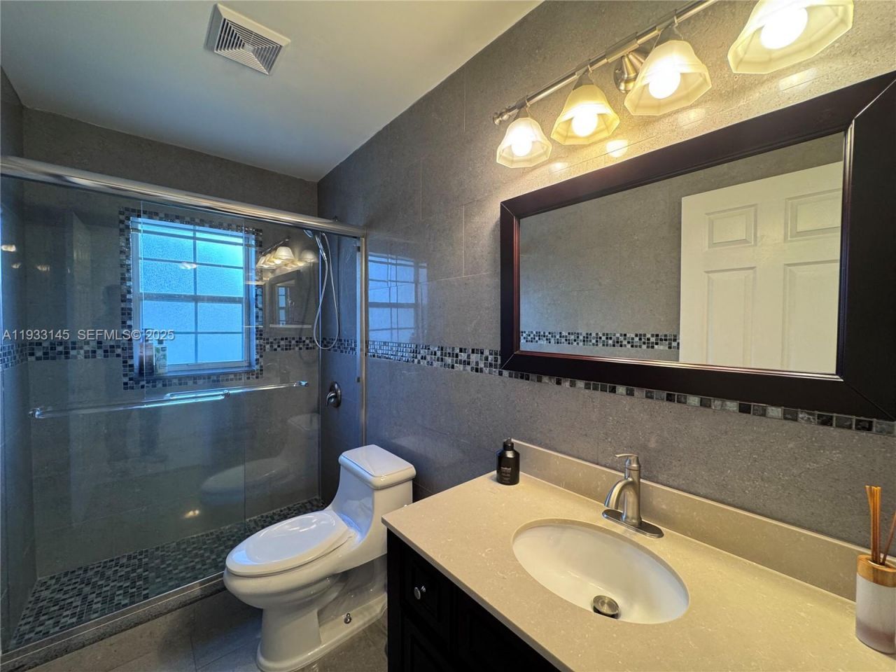 326 SW 162nd Ave , Pembroke Pines, FL 33027 Photo