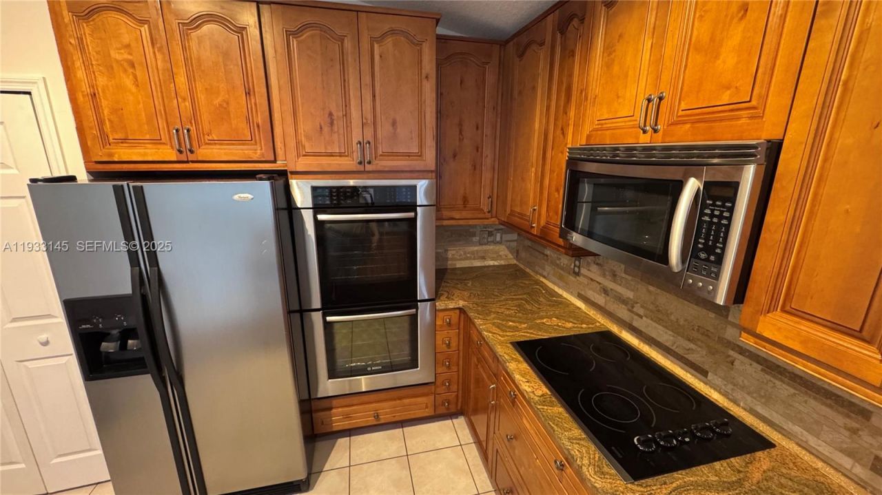 326 SW 162nd Ave , Pembroke Pines, FL 33027 Photo