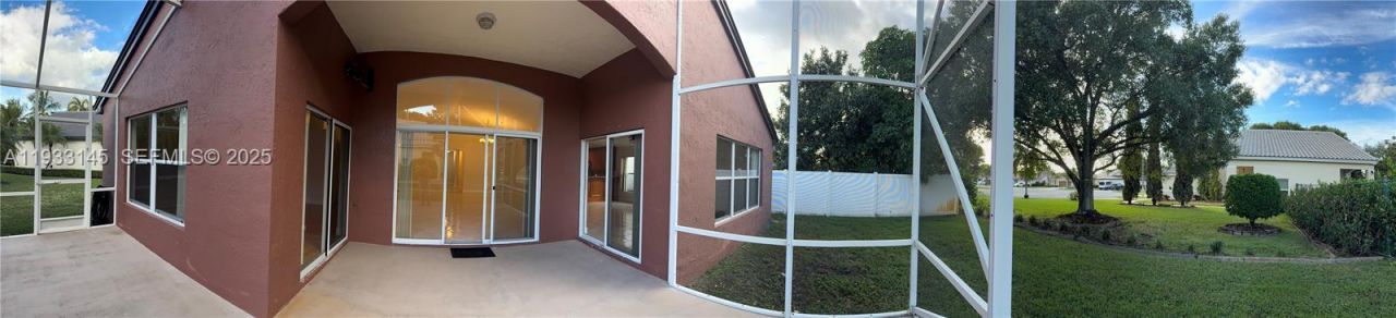 326 SW 162nd Ave , Pembroke Pines, FL 33027 Photo