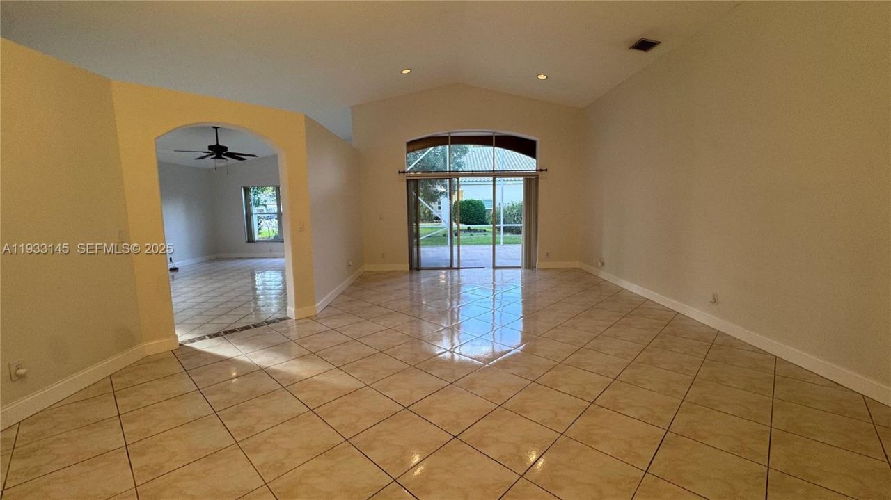 326 SW 162nd Ave , Pembroke Pines, FL 33027 Photo