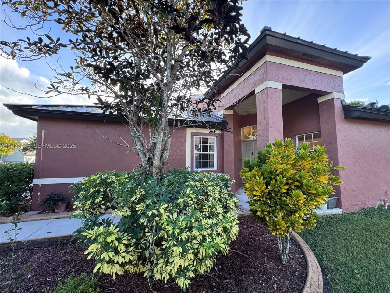 326 SW 162nd Ave , Pembroke Pines, FL 33027 Photo