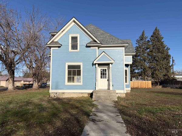 308 E Park Street, Weiser, ID 83672
