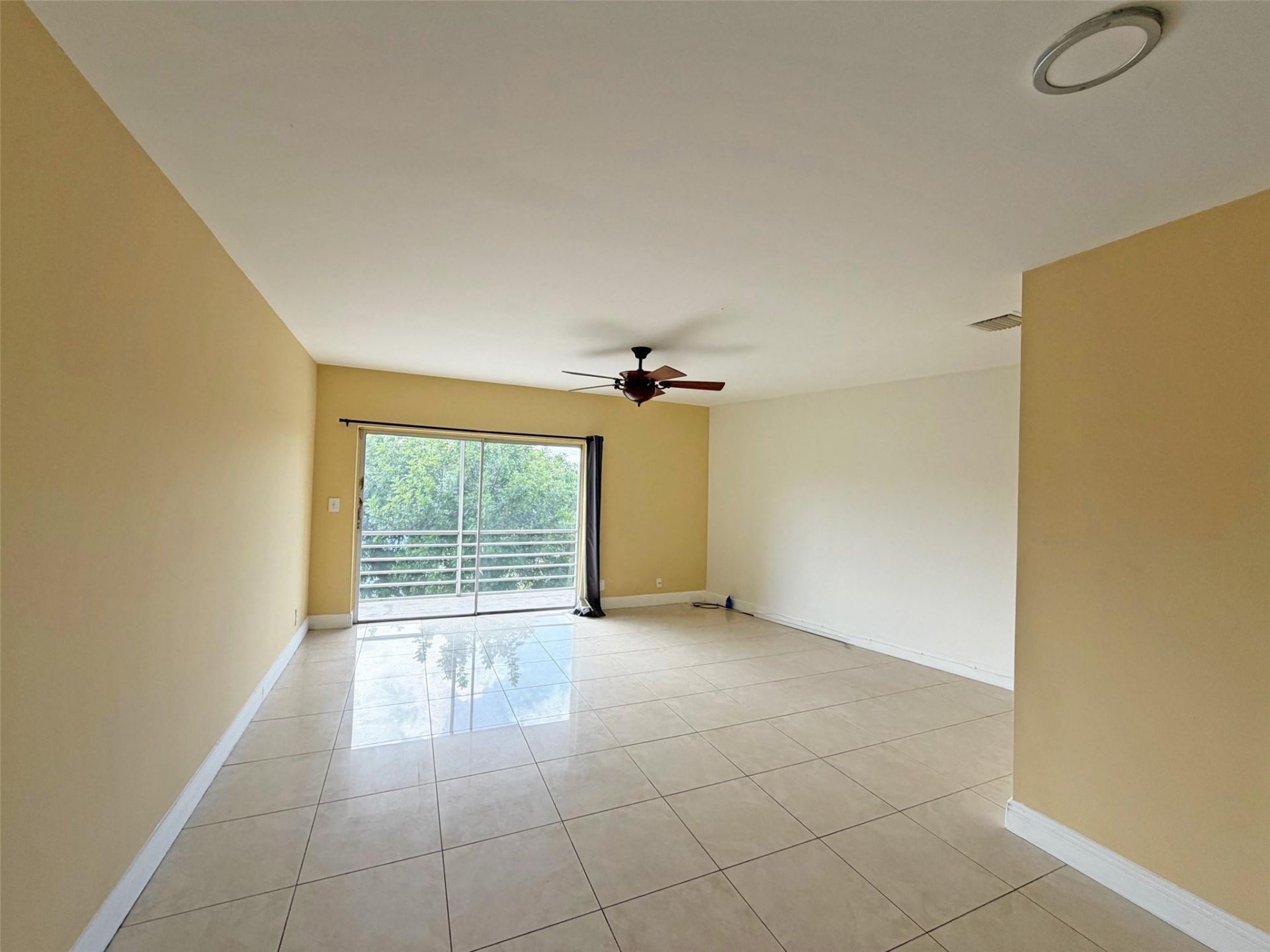 5601 NW 2nd Ave, Unit 325, Boca Raton, FL 33487 Photo