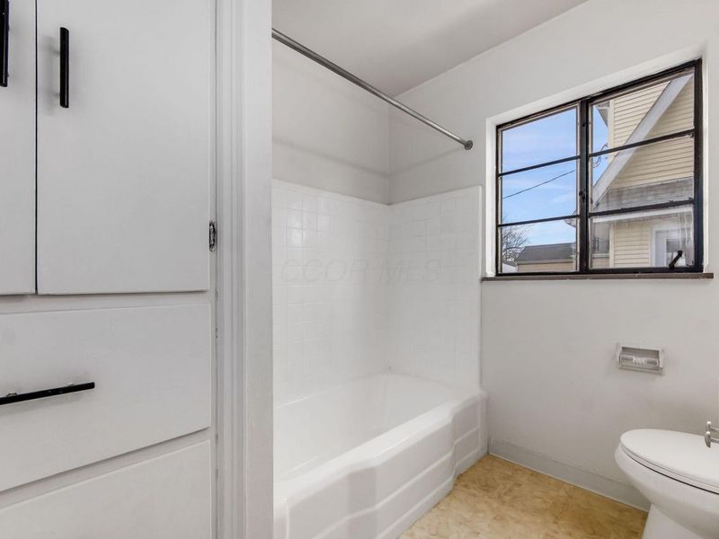 227 S Sylvan Avenue, Columbus, OH 43204 Photo 17